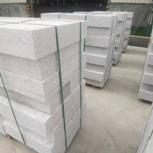 呼和浩特 白麻花岗岩路沿石，立缘石，平缘石，路牙石，道牙石，马路牙子等