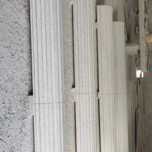 呼和浩特 花岗岩厂家带你看白麻花岗岩门楼大柱柱皮