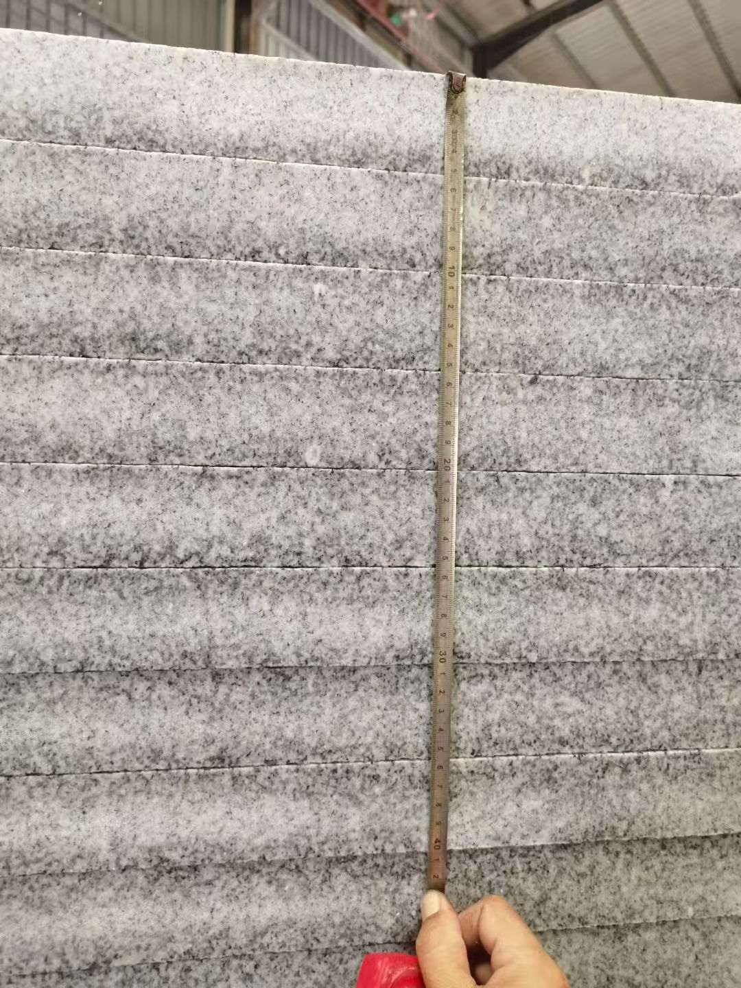 呼和浩特 芝麻白火烧成品厚薄均匀，B料价格接近A料质量