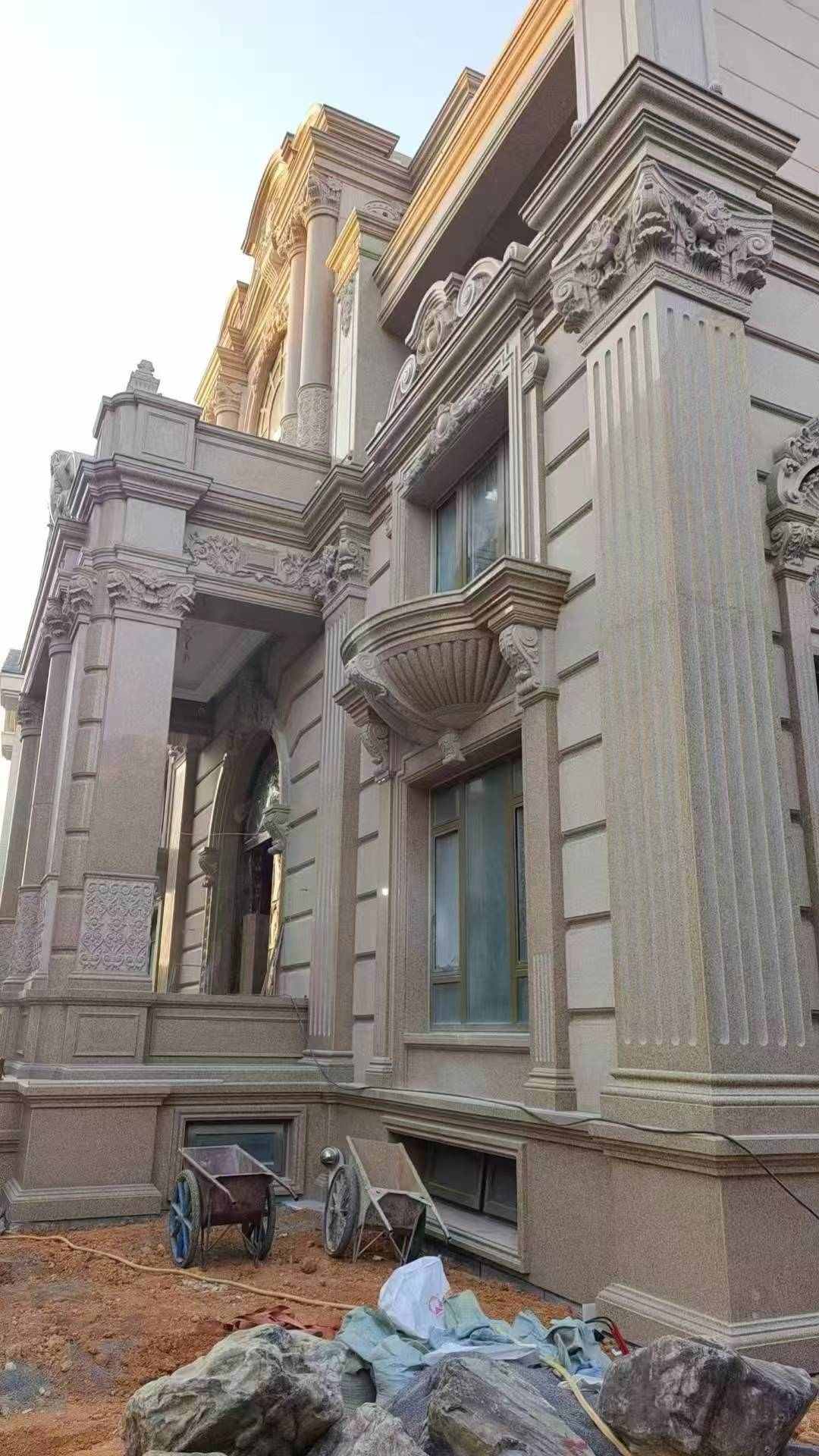 呼和浩特 黄金麻花岗岩光面别墅外墙干挂施工完成