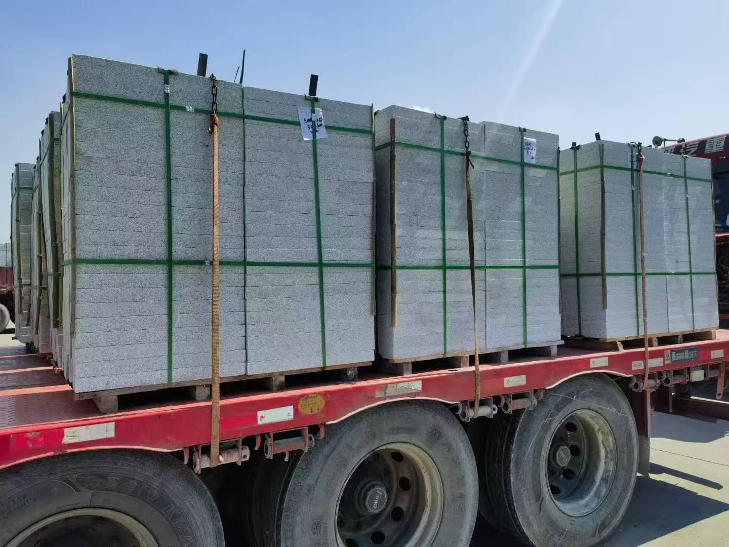 呼和浩特芝麻白花岗岩出货日常地铺石