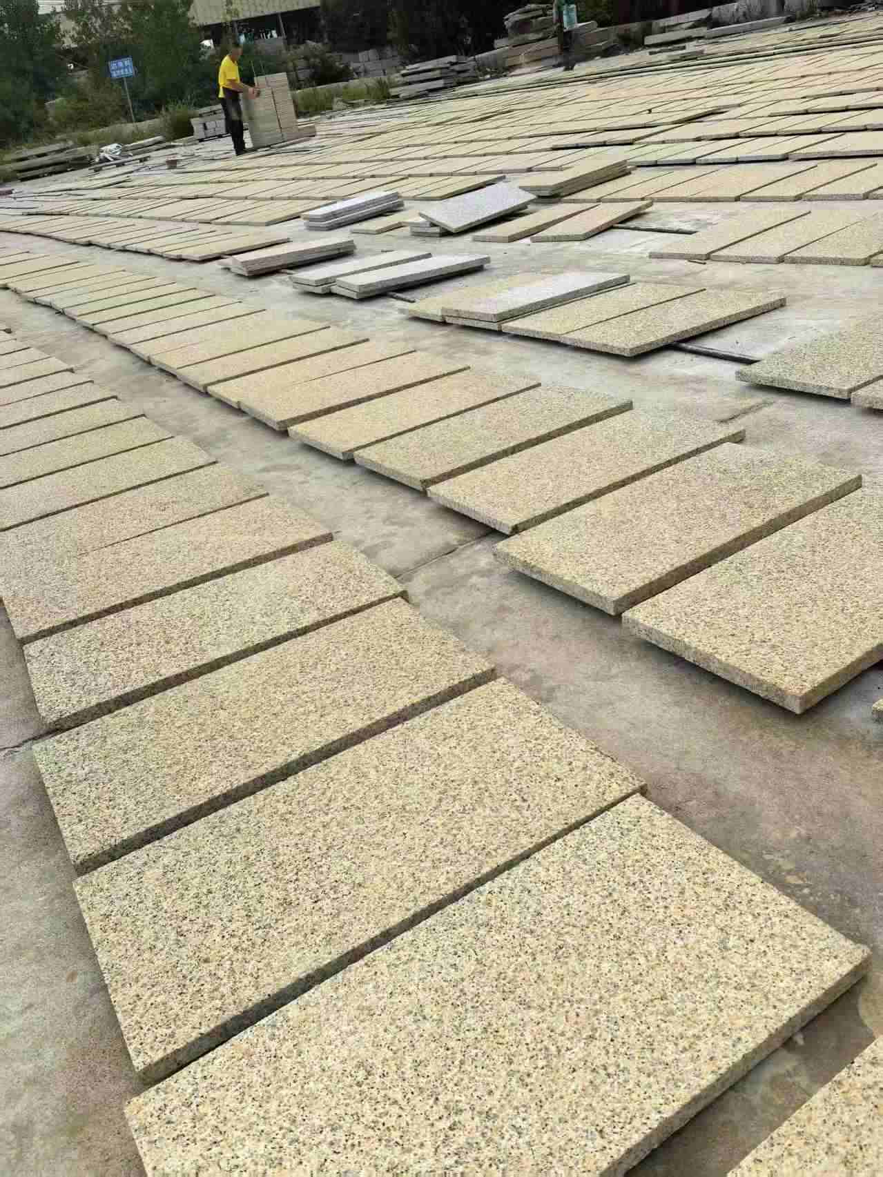 呼和浩特 黄金麻荔枝地铺石面排板