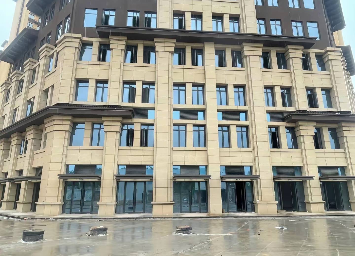 呼和浩特 黄金麻花岗岩荔枝面小区外墙干挂