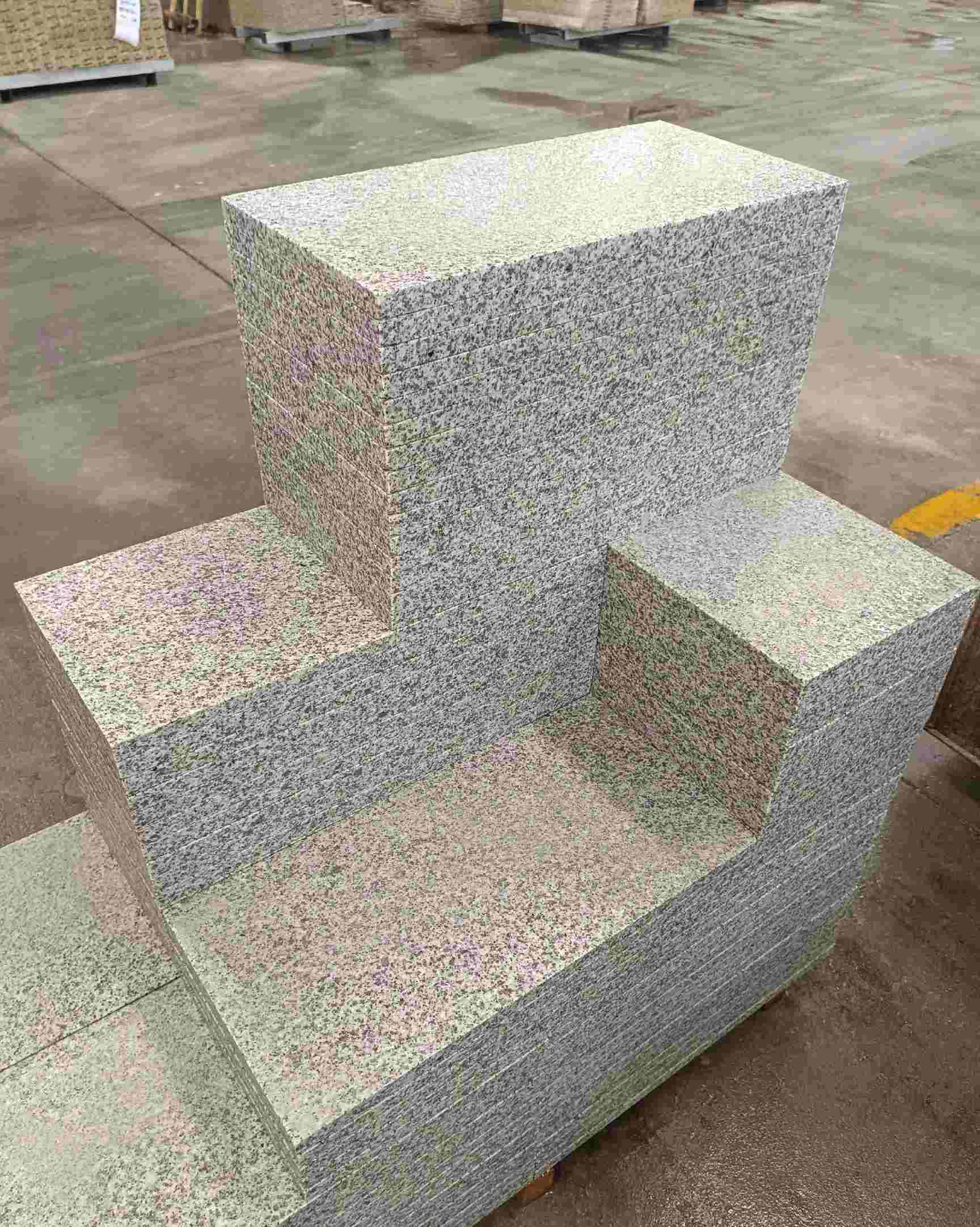 呼和浩特 白麻花岗岩荔枝面地铺石