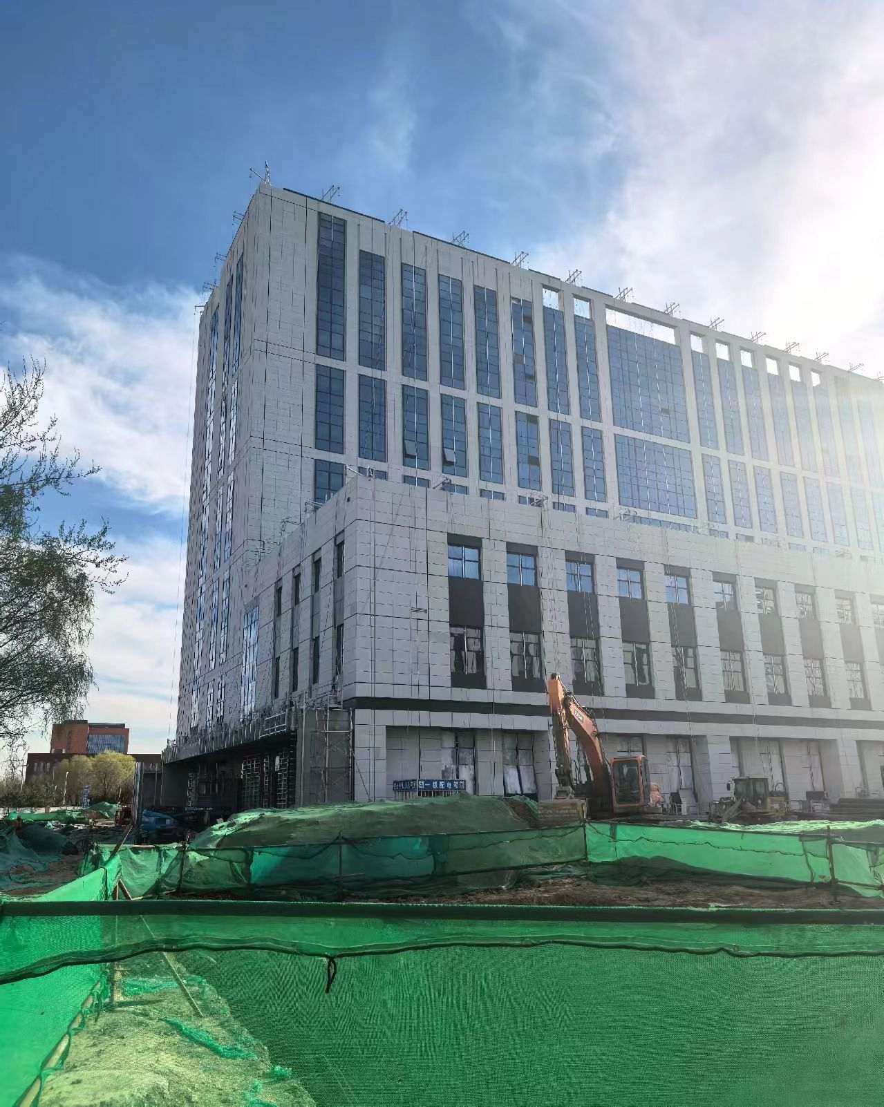 呼和浩特 白麻花岗岩石材外墙干挂