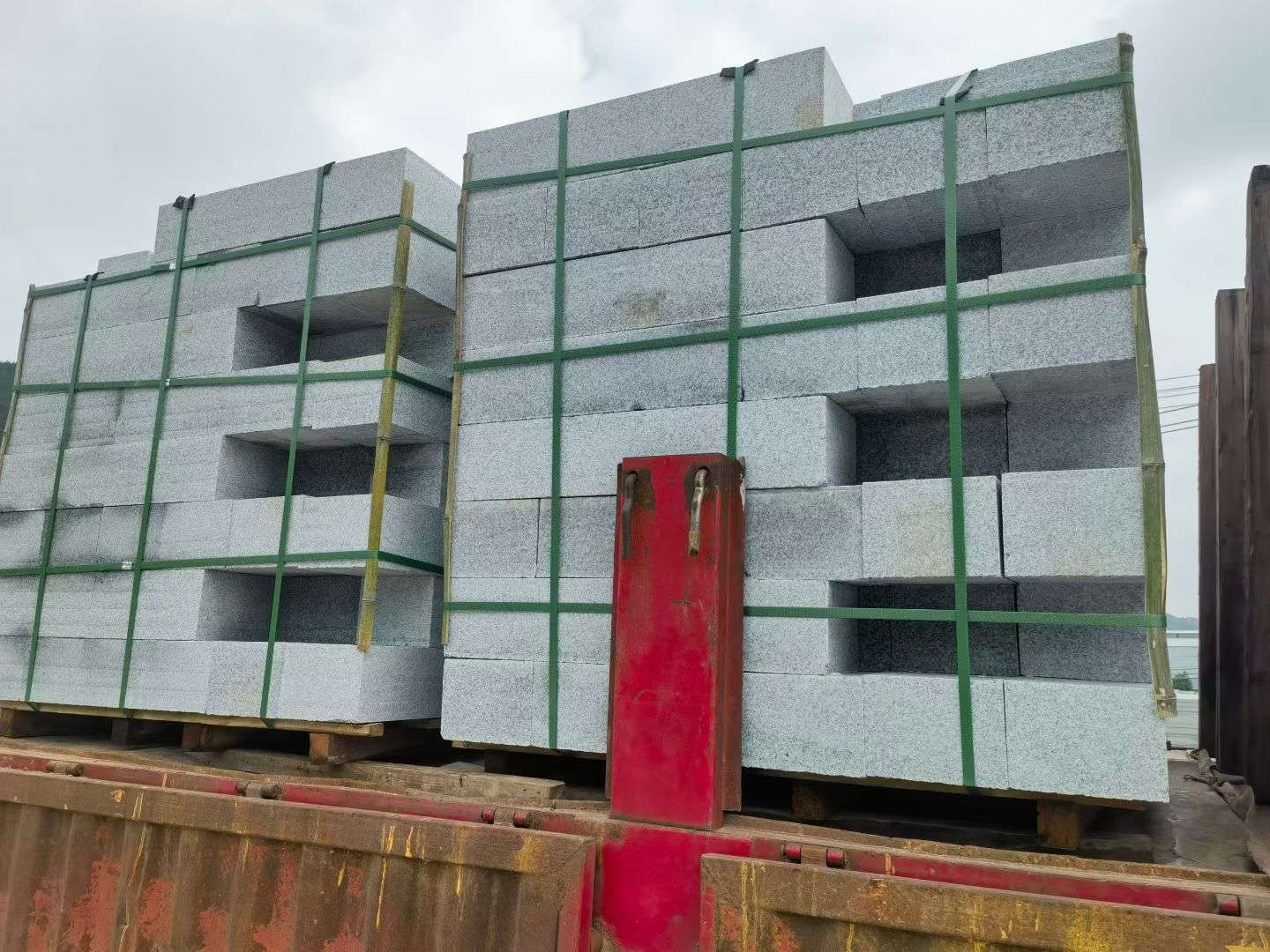 呼和浩特 芝麻白花岗岩路沿石，平石，路侧石，马路牙子，路缘石，立缘石，平缘石等