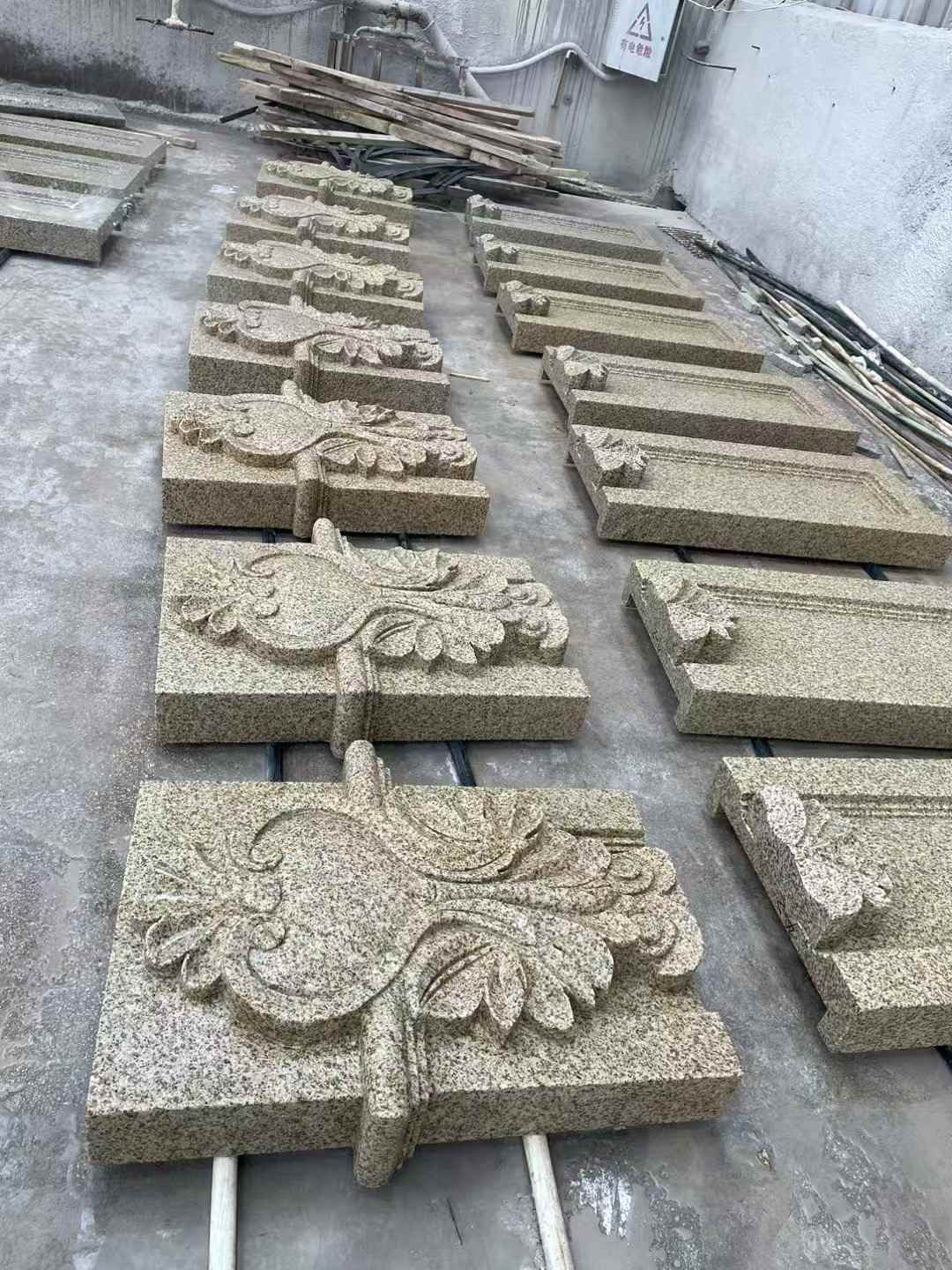 呼和浩特 黄金麻花岗岩别墅外墙雕刻板