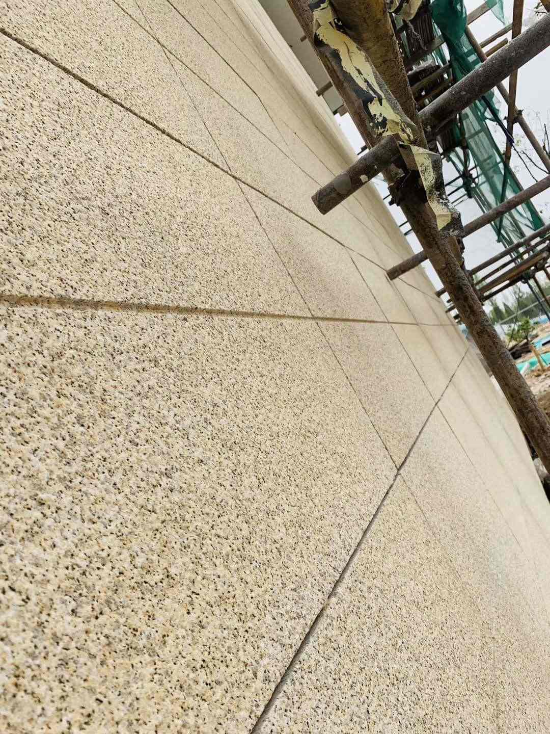 呼和浩特 黄金麻花岗岩荔枝面外墙干挂石材效果示例