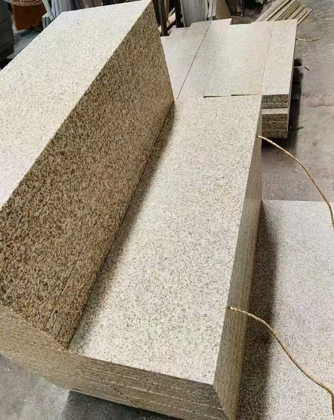 呼和浩特 黄金麻荔枝面外墙干挂成品