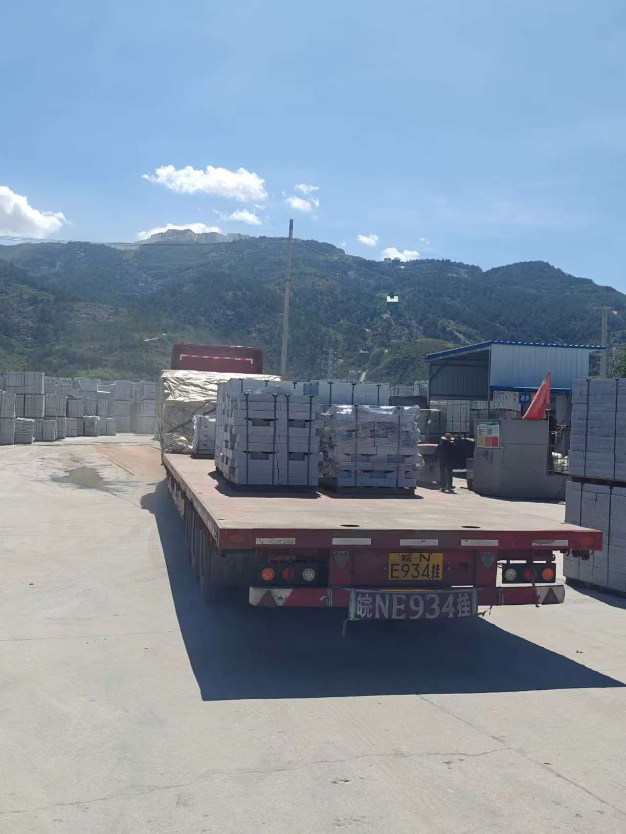 呼和浩特 芝麻白仿形路沿石，直形路沿石